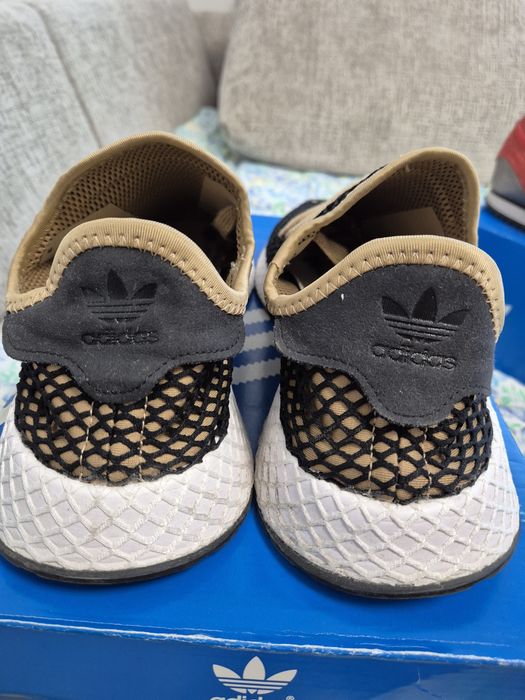 Adidas Deerpurt runner