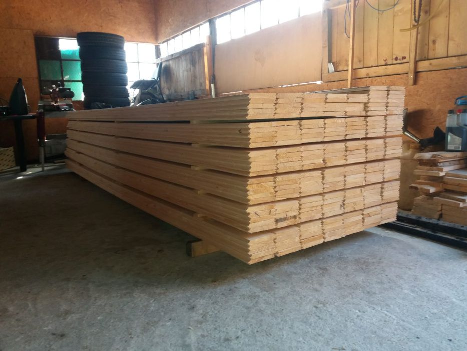 Cherestea rasinoase: grinzi dulapi cusaci scandura, rindeluim marfa