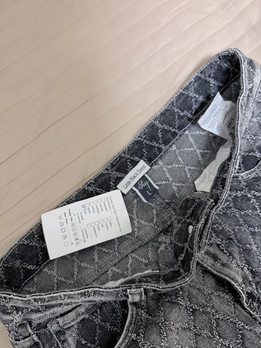 Дънки на Little Black Dress