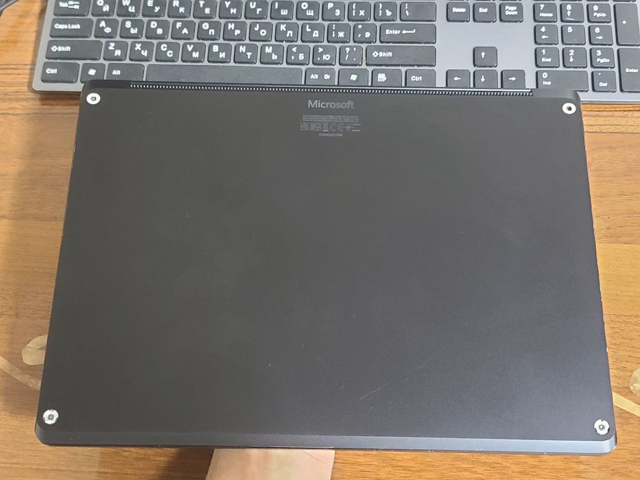 Microsoft surface laptop 5 i7 1265U 16GB/2TB sensor ekran