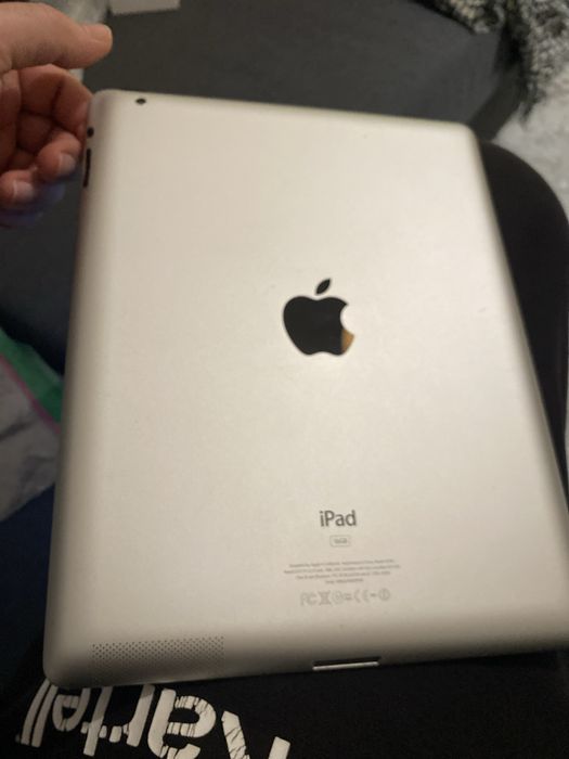 Apple iPad 2 – 16GB, Wi-Fi