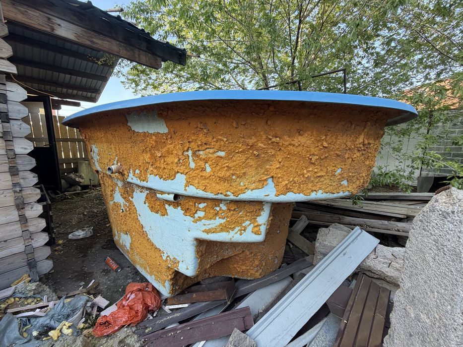 Продам  компазитный  бассейн Лагуна