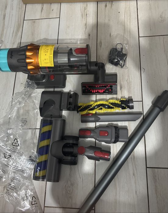 aspirator dyson v15 detect absolute NOU