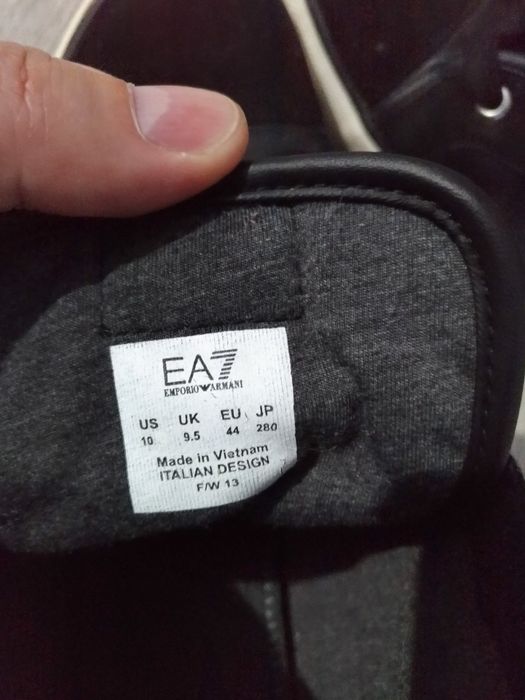 Adidaşi gheata Emporio Armani originali piele 44