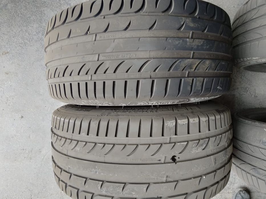 Anvelope 255/45 R18( 2 Michelin ,2 bridgestone )