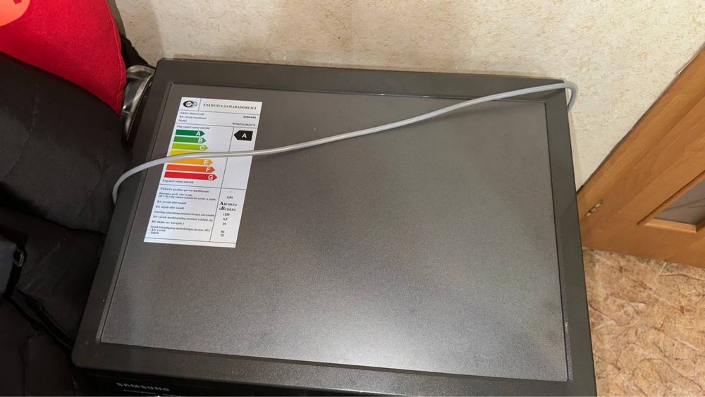 Продам стиральную машинку