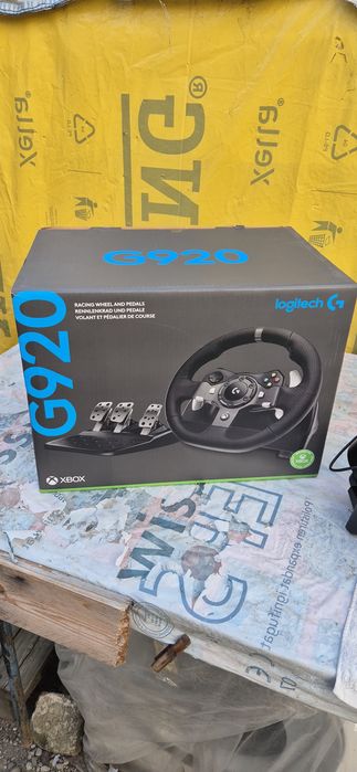 Vand .Logitech G920 Driving Force Xbox PC.Doar in ploiesti!!nu in alte județe!!