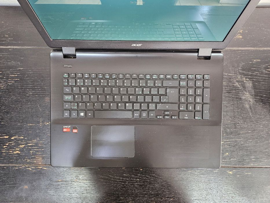 Acer E5 721 series AMD A4 Zeus Amanet 8136