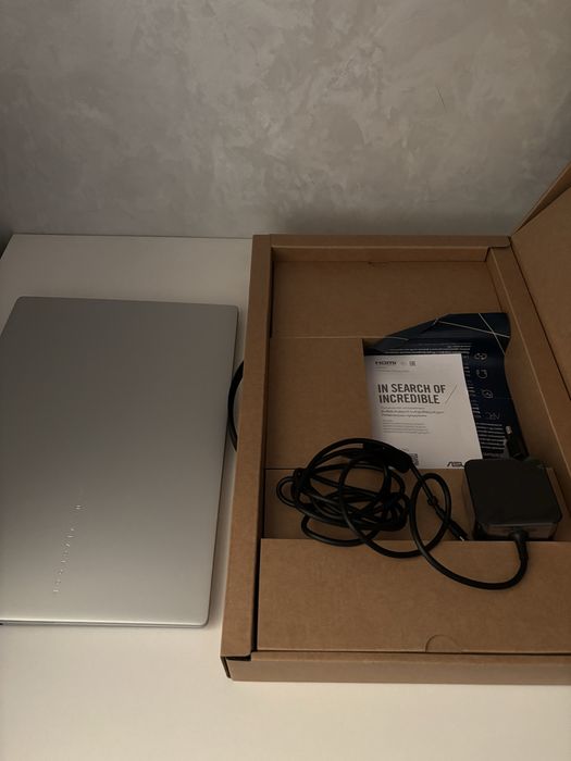 Продам новый ASUS VIVOBOOK S16