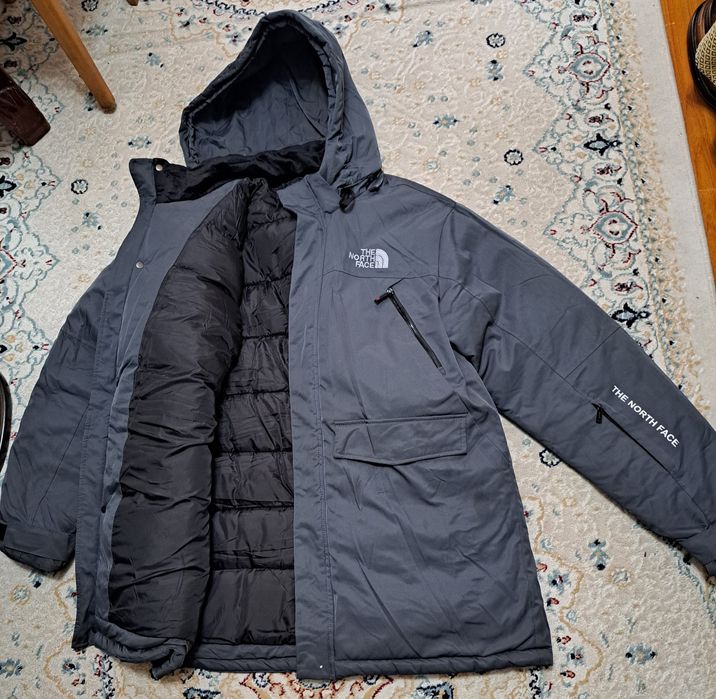 Пуховик THE NORTH FACE, размер 50-52