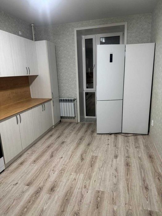 В продаже 2-х комнатная квартира в микрорайоне Береке в районе Плазы.