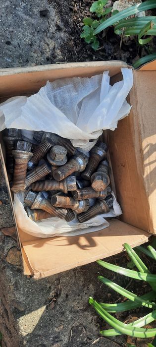 Mercedes w221 - 255 / 45 / 18 джанти / гуми