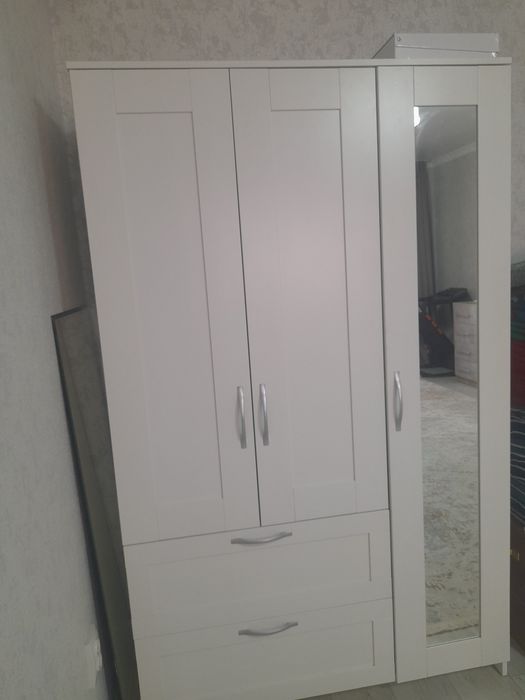 Продам шкаф Сириус