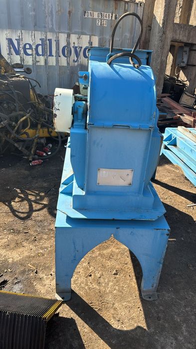 Продам Дробилку кормовая