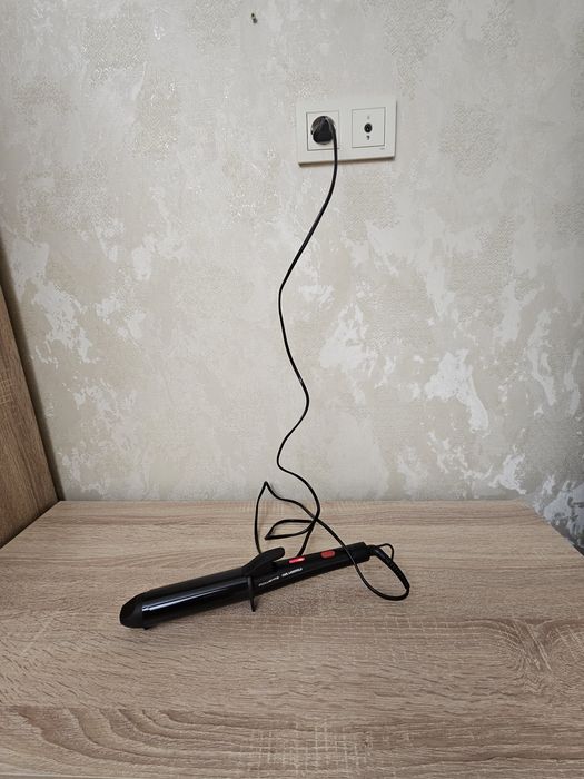 Плойка Rowenta x Karl Lagerfeld