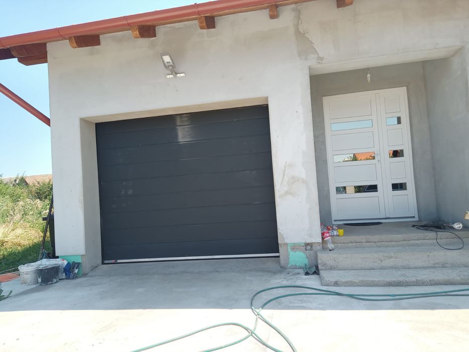 Usa de Garaj * Culori personalizate