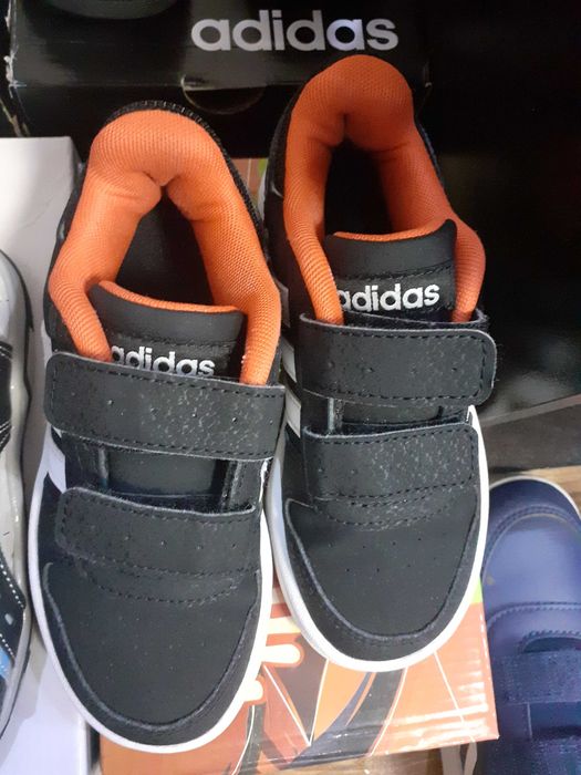 Детски обувки/маратонки/джапанки/сандали