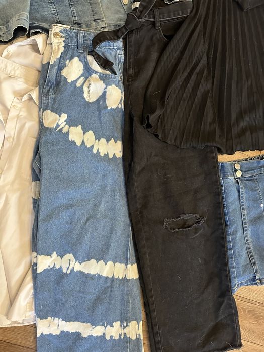 Комплект одежды для девочки на 12-14 лет