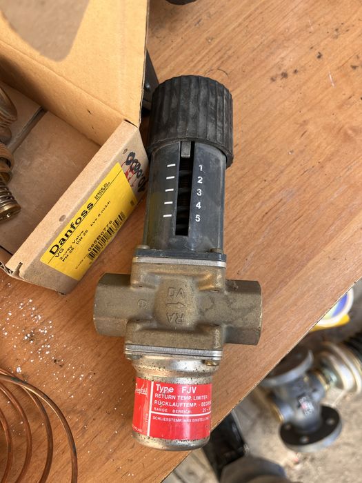Danfoss pn25 регулятор давление до себя после себя
