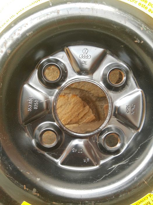 Резервна гума vw 14 цола-патерица.