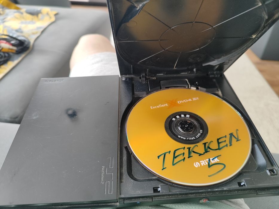 PlayStation 2 + 2 джойстика