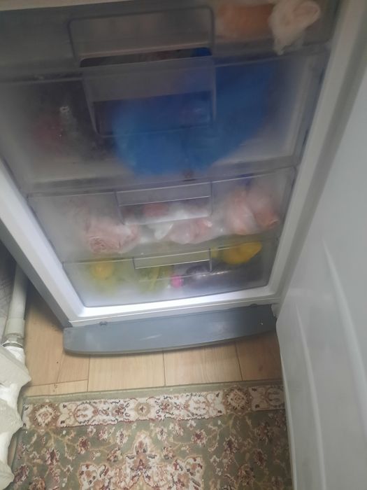 Продам холодильник срочно