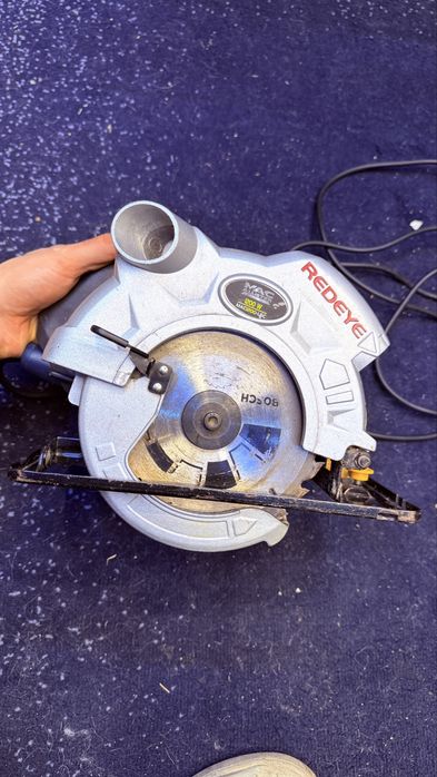 Fierastrau Circular cu laser
