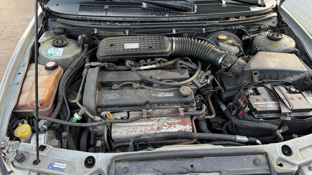 Ford Mondeo Ghia Cutie Automata Benzină + Gpl Pret 750euro