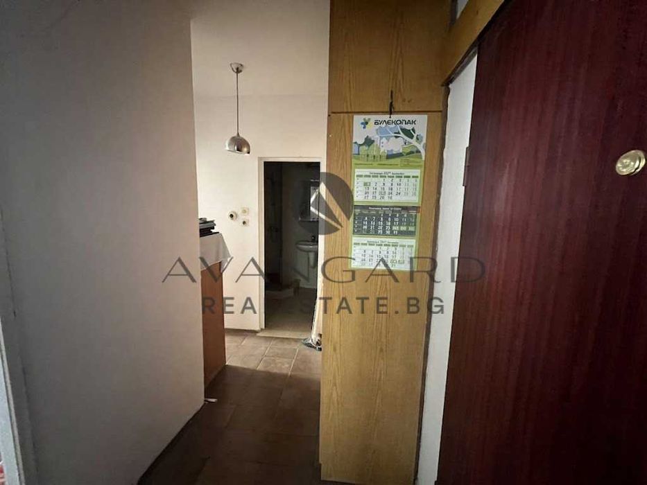 Продава се Тристаен апартамент в Пловдив, Тракия - 75 кв.м за 1054 €/кв.м - Снимка #4