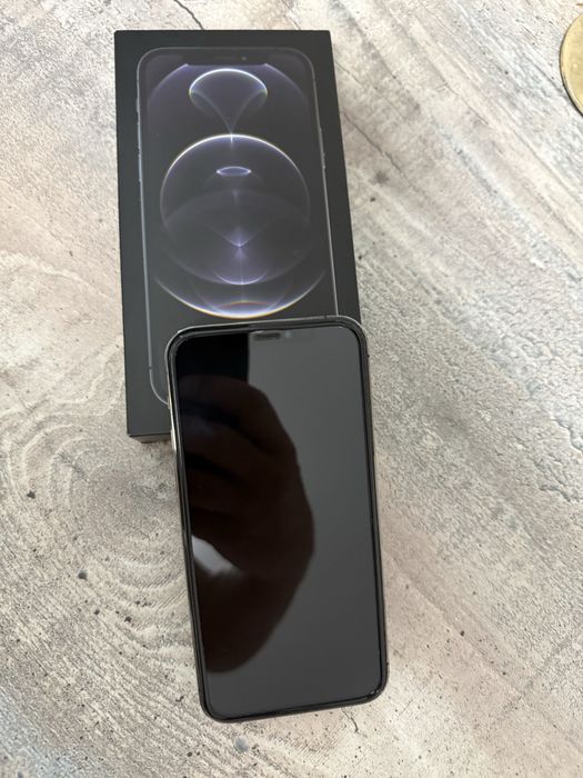 Продам Iphone 12 Pro