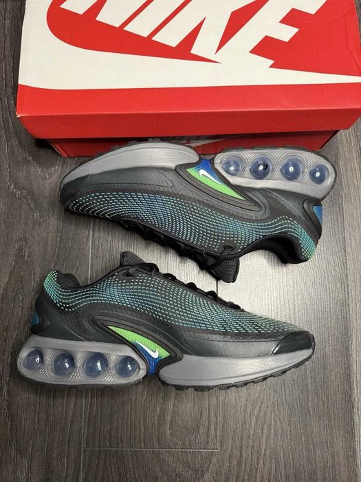 Обувки Nike / Air Max Plus / DN "Black and Rage Green" + КУТИЯ