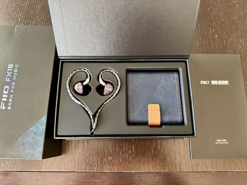 Vand casti FiiO FX15