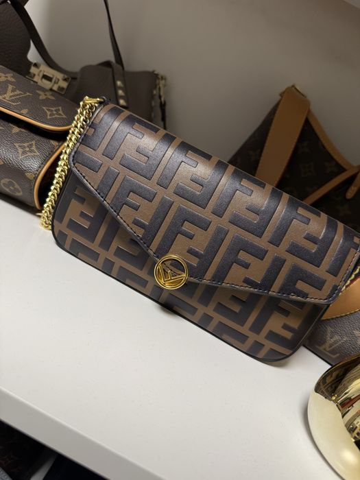 Дамска чанта мини fendi