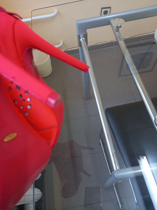 Дамски обувки на ток