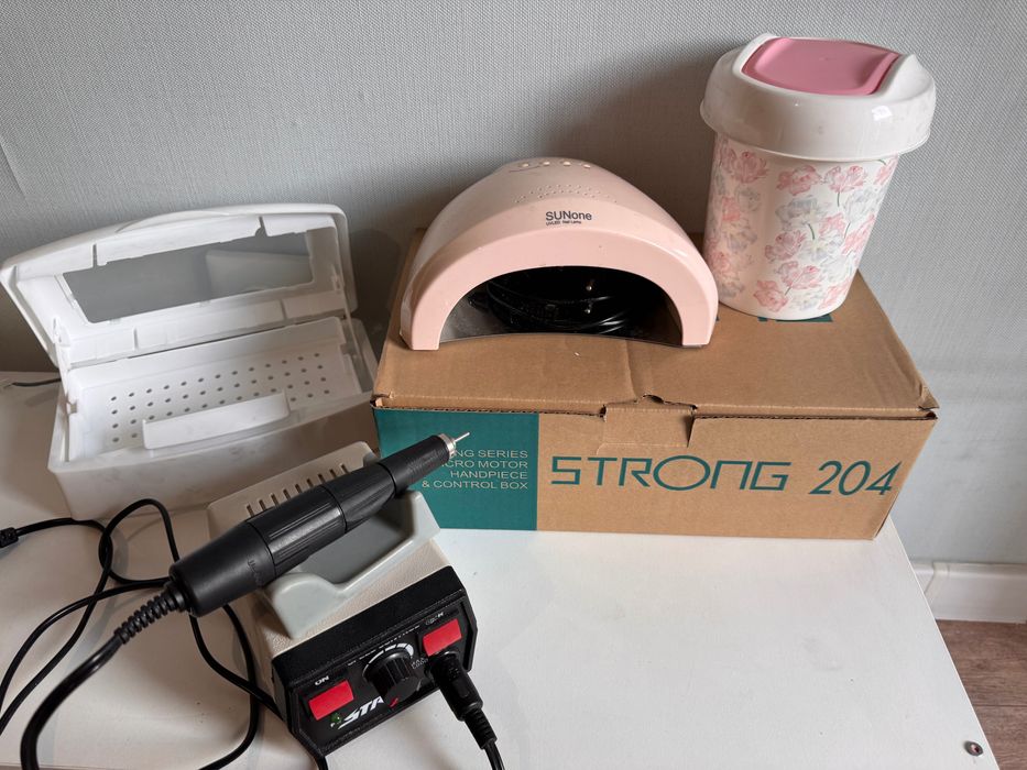 Стартовый набор для мастера маникюра