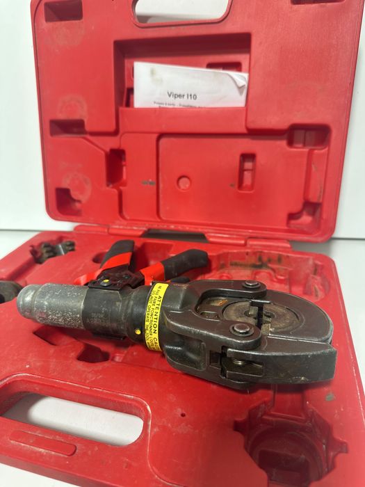 Presa sertizat tevi Viper I10 manuala cu bacuri PEXAL 16-20-26  si valiza
