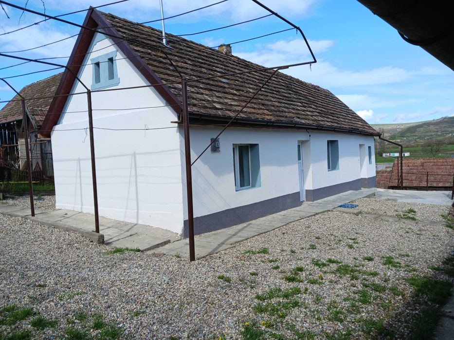 Casă  Târnăveni Seuca Teren 2500Mp