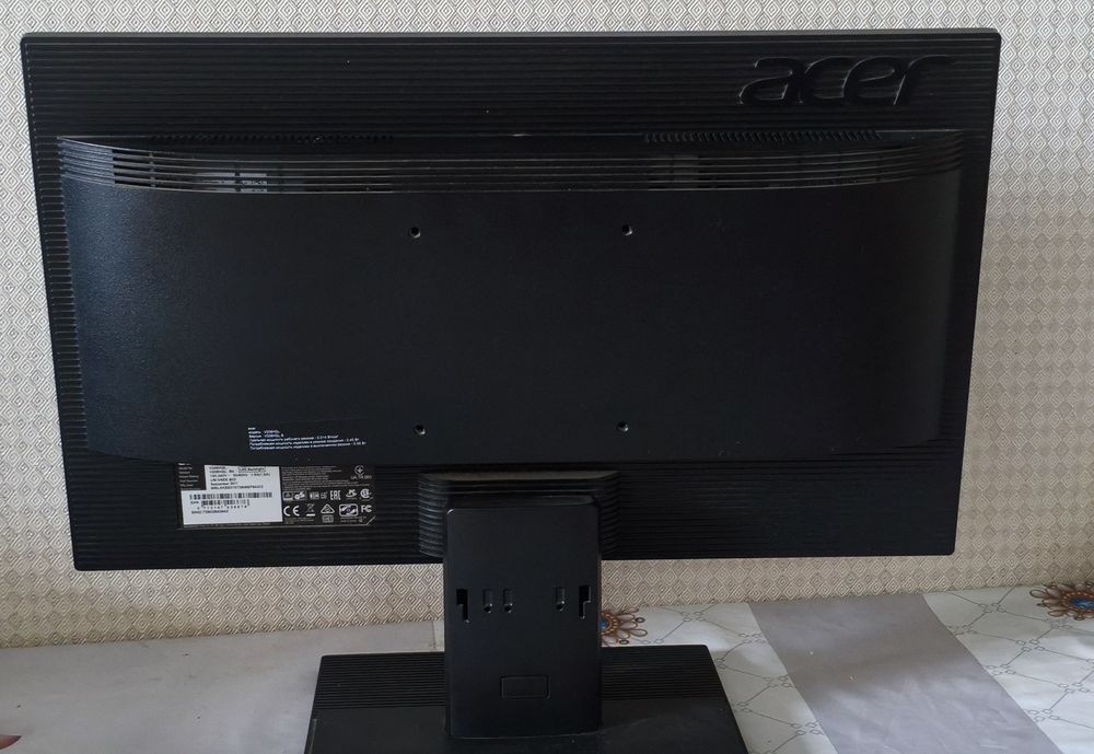 Монитор Acer 20" в отличном состоянии