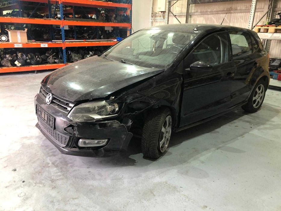 Dezmembram Volkswagen Polo 6R
