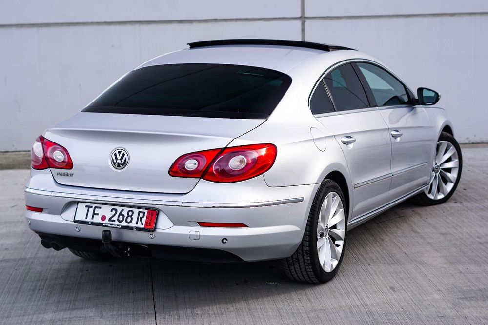 De vânzare passat cc