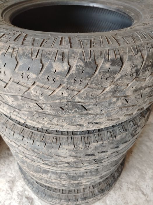 Продам шины 265/65/r17