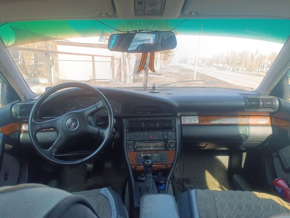 Продается Audi 100 c4
