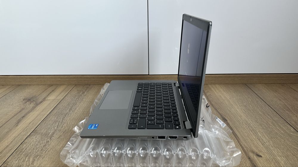 Лаптоп Dell Latitude 5320 FHD 13.3” Intel i5-1145G7 16GB RAM 256GB SSD