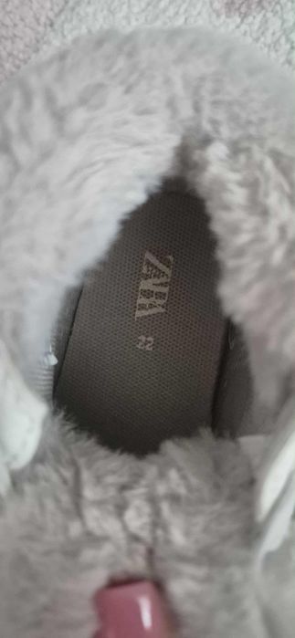 ghete Zara pentru fetite