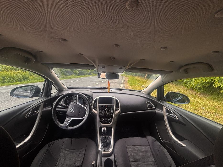 Se vinde ! Opel Astra J