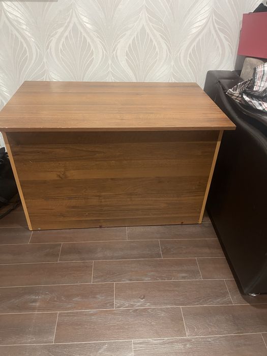 Вместительный комод для вещей