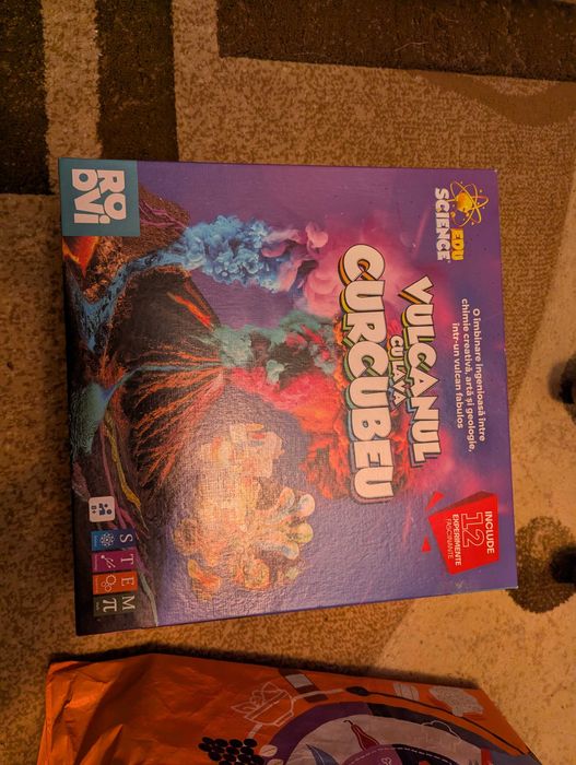 Set jucării copii, masinute + puzzle-uri educative – stare perfecta