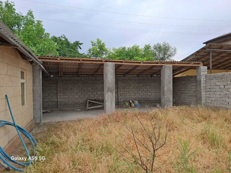 Dacha sotiladi Yangiyolda