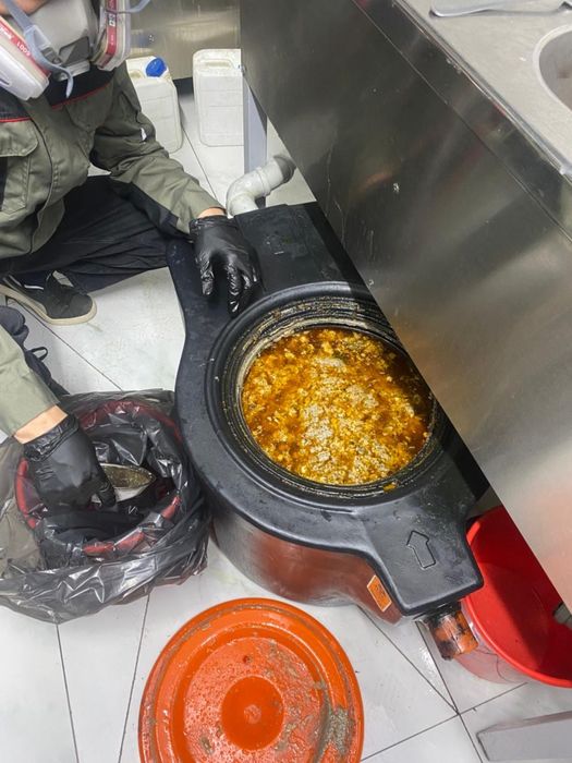 Чистка жироуловителя