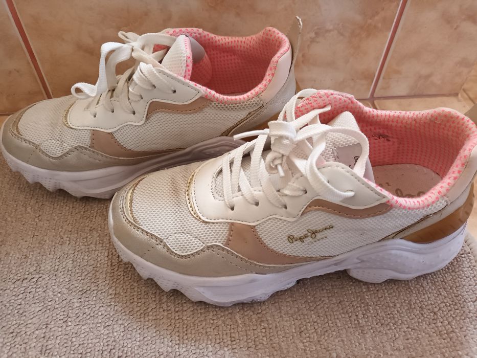 Adidasi dama Pepe Jeans marimea 36